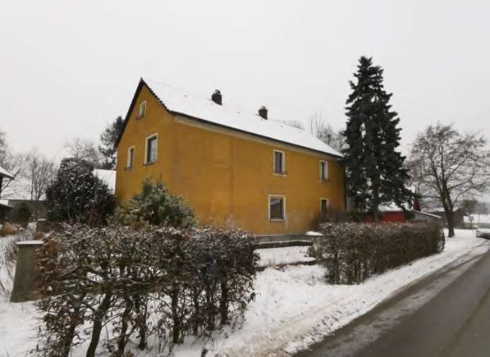 Gebäude- und Freifläche, Landwirtschaftsfläche in Püchersreuth - Bild 1