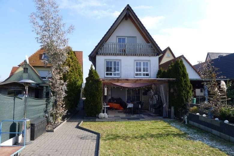 Wohn-/Geschäftshaus in Henfenfeld - Bild 2