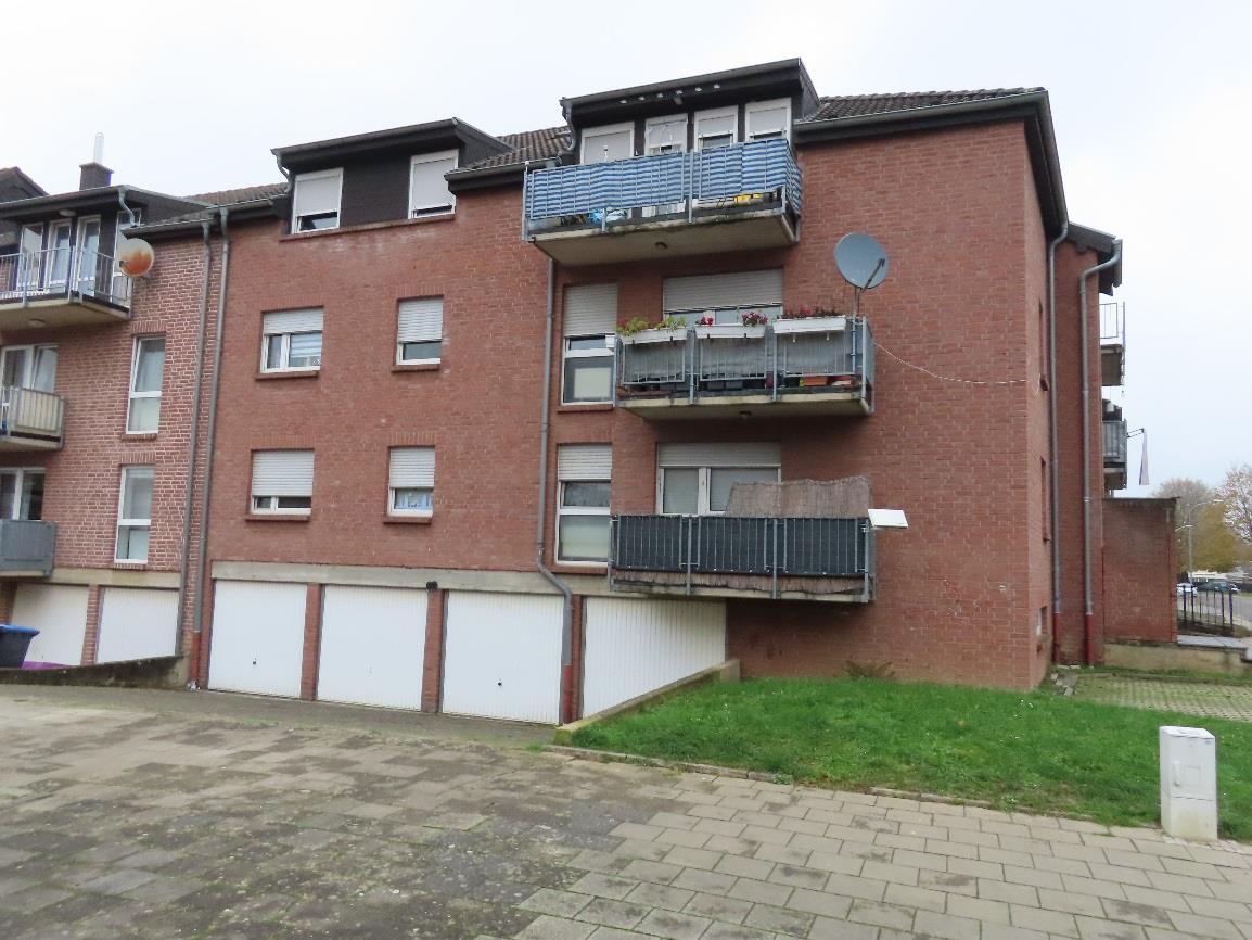 Garage, Eigentumswohnung (ab 5 Zimmer), Mehrfamilienhaus, ETW im Mehrfamilienhaus mit Garage in Aldenhoven - Bild 4