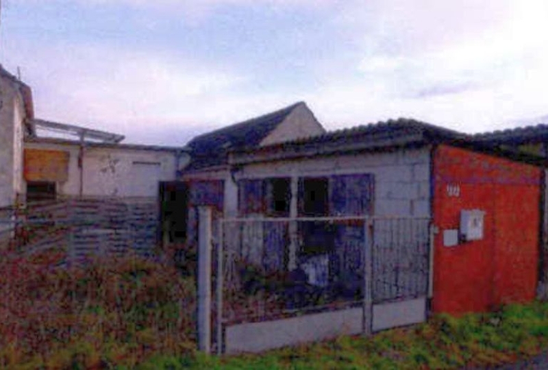 Wohnhaus mit Nebengebäuden in Luckenwalde - Bild 4