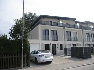 Reihenhaus, Kfz-Stellplatz in Goteboldstraße 48c, 80999 München - Bild 1