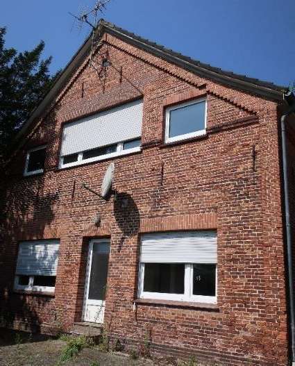Zweifamilienhaus, mit Nebengebäuden in Bunde - Bild 4