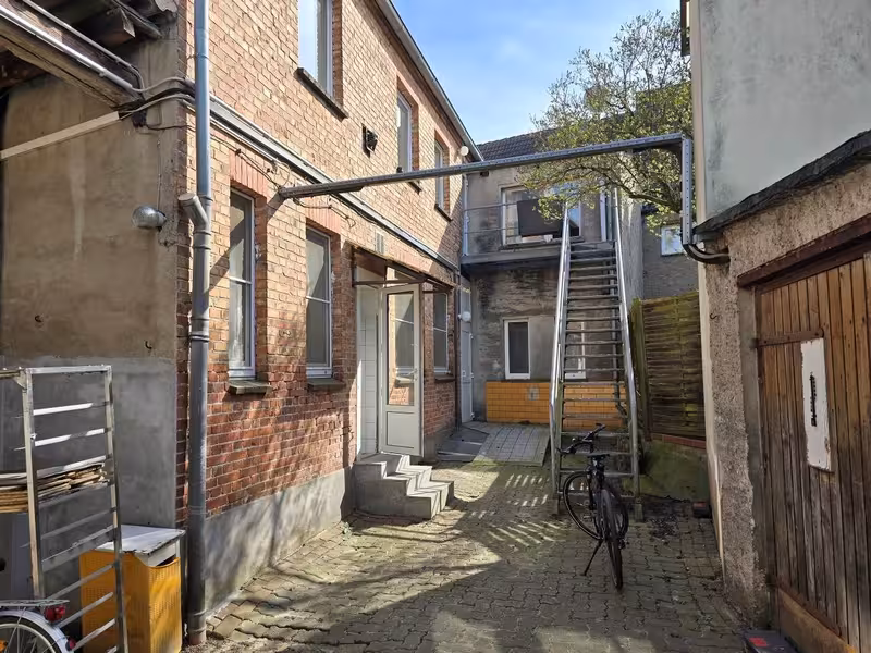 Wohn-/Geschäftshaus (ehemalige Bäckerei) mit Garage in Röbel/Müritz - Bild 4