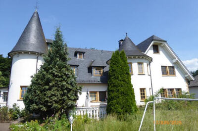 Eigentumswohnung (ab 5 Zimmer) in Schwalmweg 1, 35260 Stadtallendorf - Bild 1