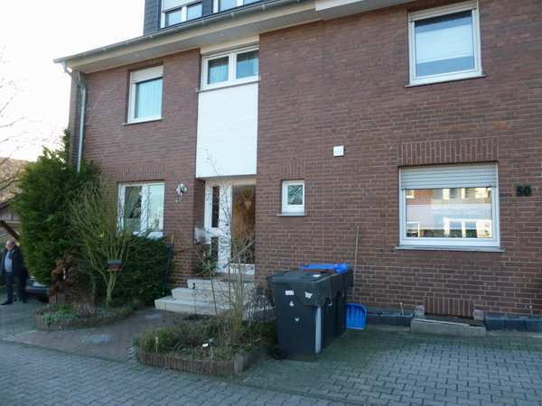 Reihenendhaus mit einem Carport in Ibbenbüren - Bild 1