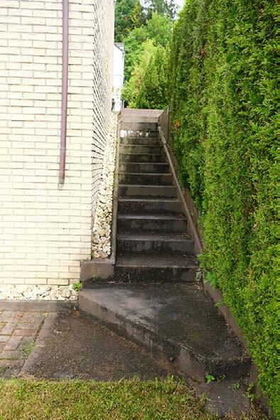 Zweifamilienhaus, Doppelgarage, zwei Kfz-Stellplätze in Odenthal - Bild 4