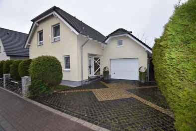 Garage, Einfamilienhaus in Bergkamen - Bild 1