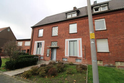 Dreifamilienhaus, Gewerbeeinheit, Pkw-Garage in Nordring 5, 45731 Waltrop - Bild 2