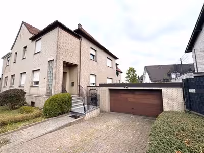 Zweifamilienhaus, Garage, Doppelhaushälfte in Koblenzer Straße 161, 32584 Löhne, Löhne - Bild 2