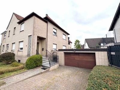 Zweifamilienhaus, Garage, Doppelhaushälfte in Koblenzer Straße 161, 32584 Löhne, Löhne - Bild 2