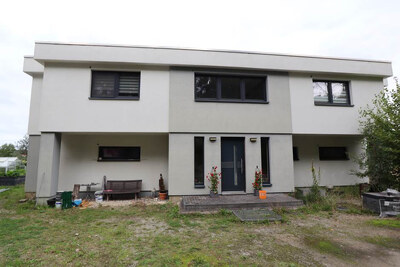 Einfamilienhaus in Dorfstraße  71, 02991 Lauta - Bild 1