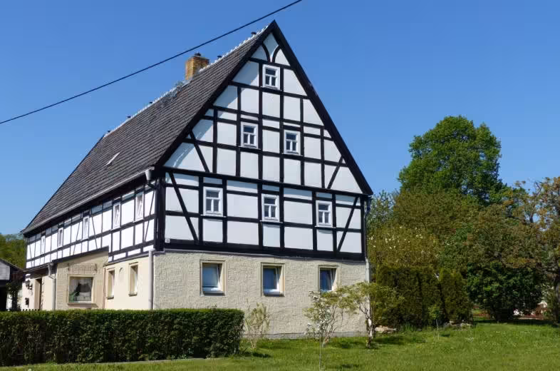 denkmalgeschütztes Zweifamilienhaus in Wachau - Bild 2