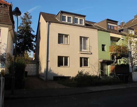 Mehrfamilienhaus in Düsseldorf - Bild 1