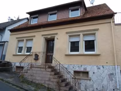 Einfamilienhaus in Wiesweiler - Bild 1