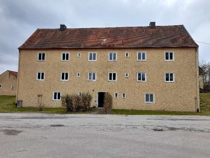 Mehrfamilienhaus in Pöttmes - Bild 2