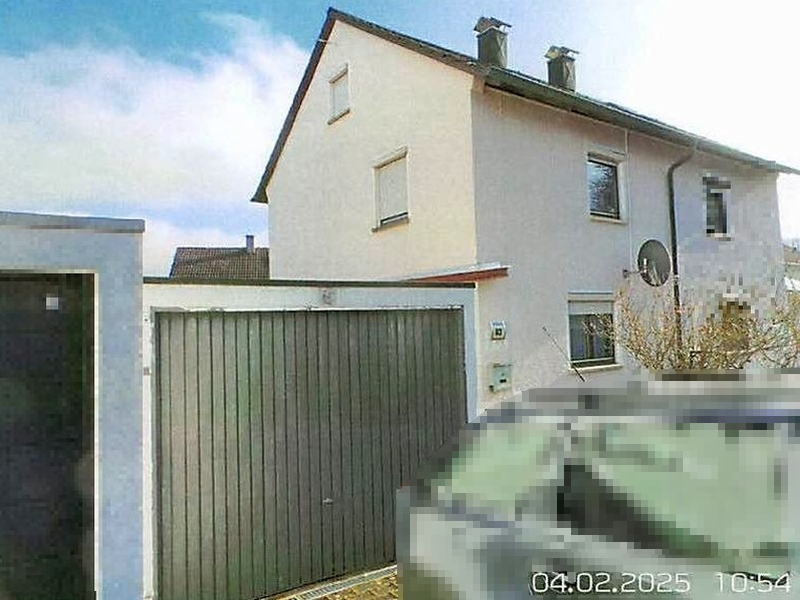 Einfamilien-Doppelhaushälfte mit Garage in Schorndorf - Bild 2