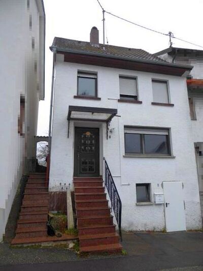 Einfamilienhaus und Doppelgarage in St. Martinstraße 8, 9, 74909 Meckesheim - Bild 1