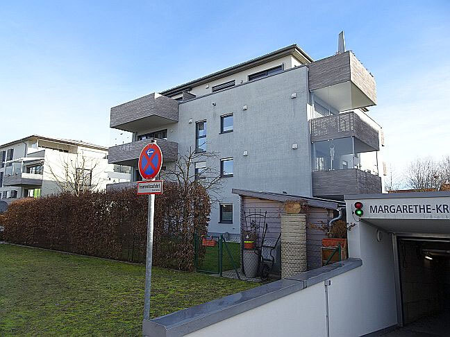 Eigentumswohnung (1 bis 2 Zimmer), Kfz-Stellplatz (Tiefgarage) in Dachau - Bild 2