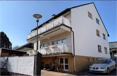 Mehrfamilienhaus, Garage in Görlitzer Straße 1, 63477 Maintal, Hochstadt - Bild 1