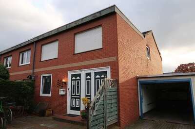 Reihenhaus in Vom-Stein-Straße 39, 26655 Westerstede - Bild 1