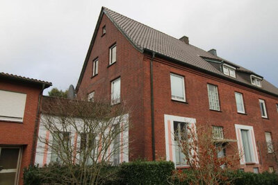 Dreifamilienhaus, Gewerbeeinheit, Pkw-Garage in Nordring 5, 45731 Waltrop - Bild 1