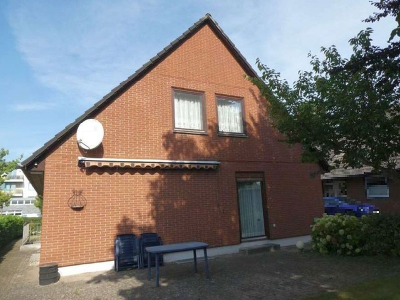 Einfamilienhaus mit Carport und Schuppen in Bad Oldesloe - Bild 2