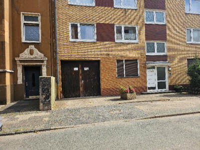 Eigentumswohnung (3 bis 4 Zimmer) in Erdwegstraße 19, 21, 45356 Essen - Bild 2