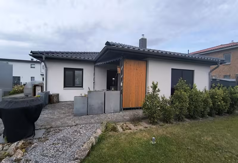 Einfamilienhaus nebst Nebengelass in Stralsund - Bild 2