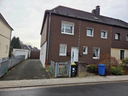 Zweifamilienhaus, Garage, Doppelhaushälfte in Essen - Bild 1