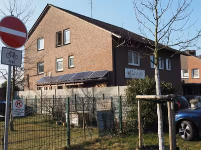 Dreifamilienhaus mit Doppelgarage und Carport in Freiherr-von-Vincke-Straße 20, 48599 Gronau - Bild 1