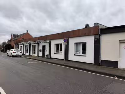 drei bebaute Grundstücke in Bleichstraße 2b, 41352 Korschenbroich - Bild 1