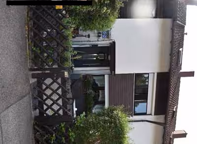 1) Reihenmittelhaus 2) Garage 3) Weg 4) + 5) Hofraum in Waldeysenstr. 83, 85057 Ingolstadt - Bild 2
