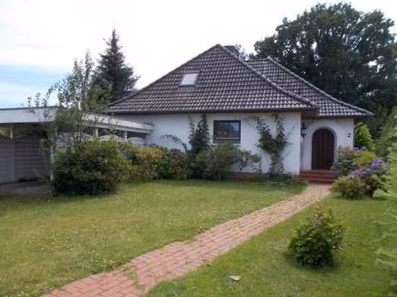 Einfamilienhaus mit Carport in Schleswig - Bild 4