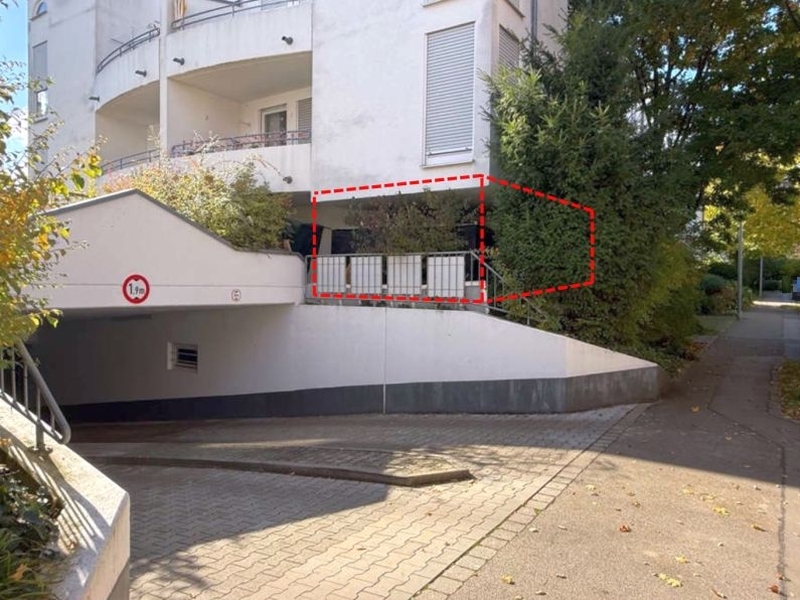 1+1/2-Zimmer-Wohnung und Tiefgaragenstellplatz in Stuttgart - Bild 4