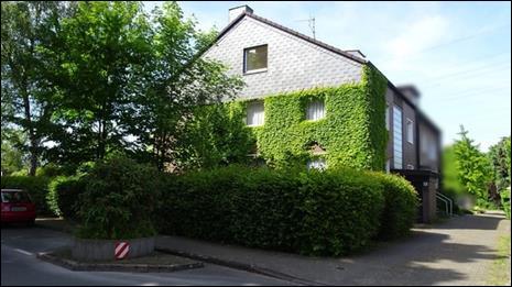 Einfamilienhaus, Doppelhaushälfte, Doppelgarage in Gelsenkirchen - Bild 2