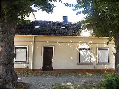 Einfamilienhaus in Schloßstraße 72, 39240 Calbe - Bild 1