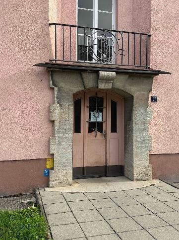 Eigentumswohnung (3 bis 4 Zimmer) in Riedinger Straße 18, 86153 Augsburg - Bild 2
