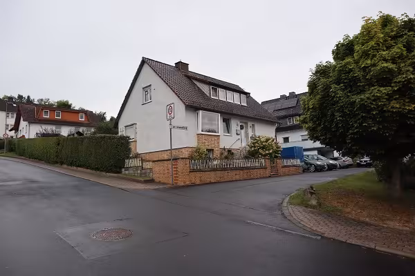 Einfamilienhaus, Garage in Braach - Bild 3