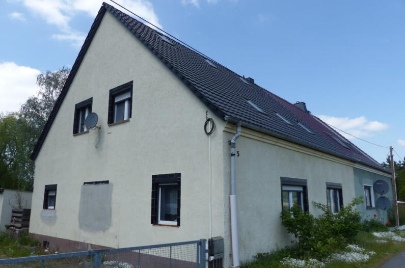Garage, Abstellschuppen - Flst. 1091/2, Einfamilienwohnhaus - Flst. 1091/3 in Rosenbach - Bild 2