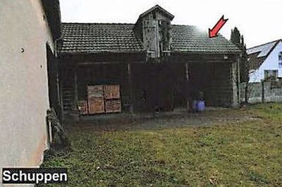 Denkmalgeschütztes Wohnhaus mit Nebengebäuden in Schulstraße 8, 70736 Fellbach-Oeffingen - Bild 2