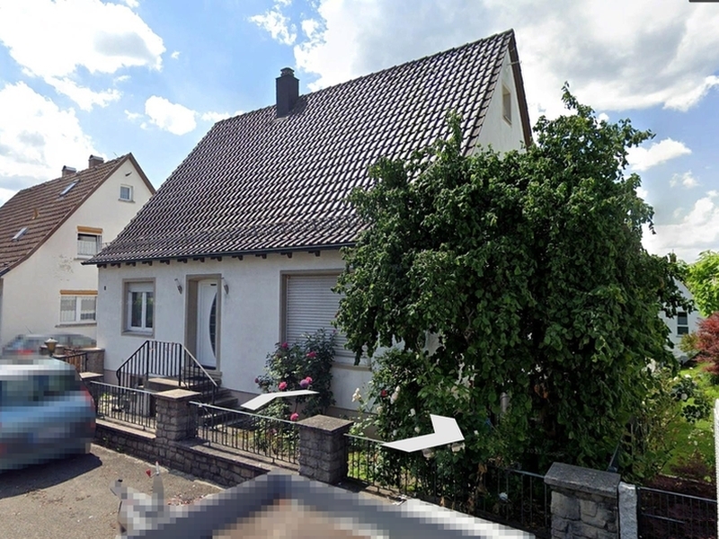 Einfamilienhaus mit Garage/Geräteraum in Rechberghausen - Bild 1