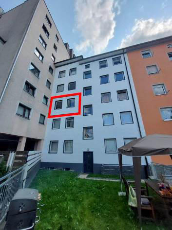 Eigentumswohnung im 2. OG links mit Kellerraum in Hof - Bild 3