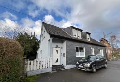 Zweifamilienhaus in Sternstraße 10, 42859 Remscheid - Bild 1