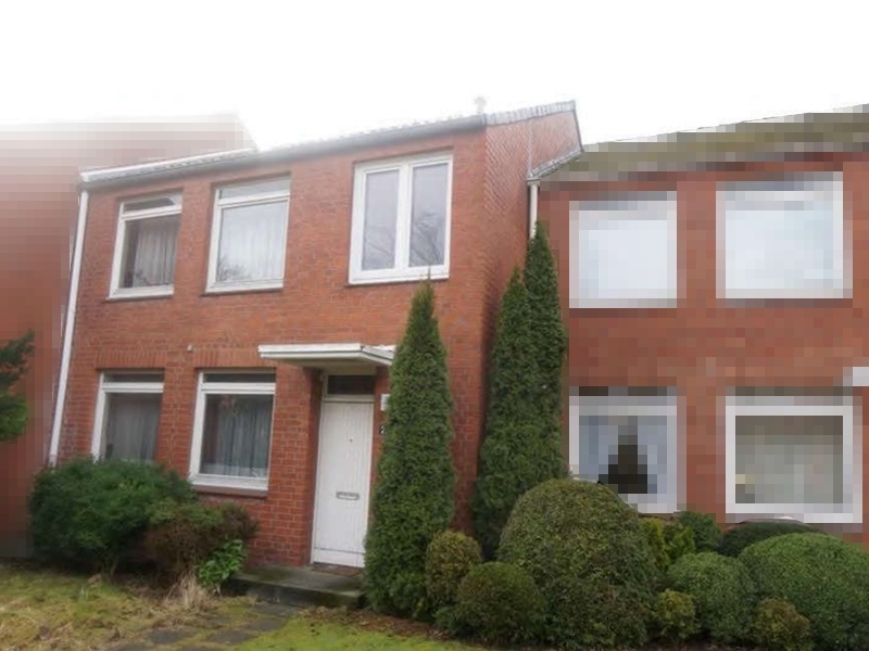 Mittelreihenhaus mit Garage in Hamburg - Bild 2