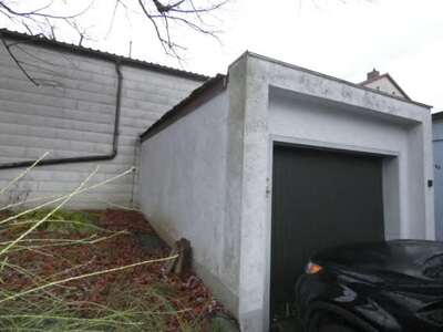 Einfamilienhaus und Garage in Vohenstraußer Straße 11, 92726 Waidhaus - Bild 2