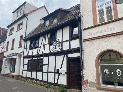 Wohn-/Geschäftshaus, unbebautes Grundstück in Friedberg - Bild 1