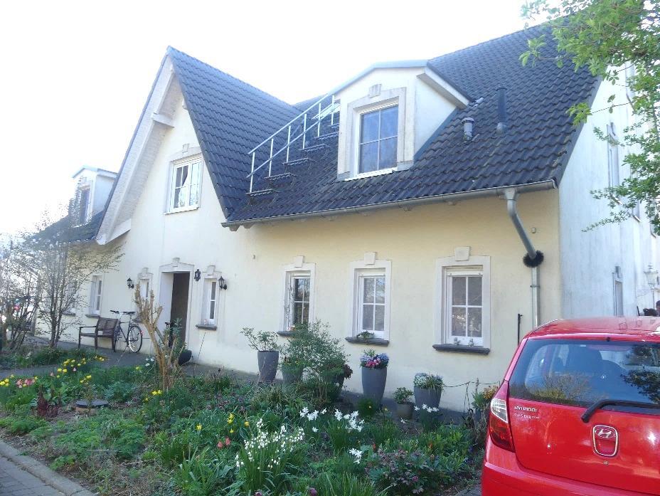 Mehrfamilienhaus in Menzelen-Ost - Bild 1