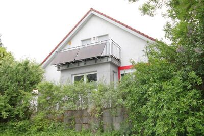 Einfamilienhaus mit Einliegerwohnung und Carport in Holunderweg 1, 73527 Täferrot - Bild 1