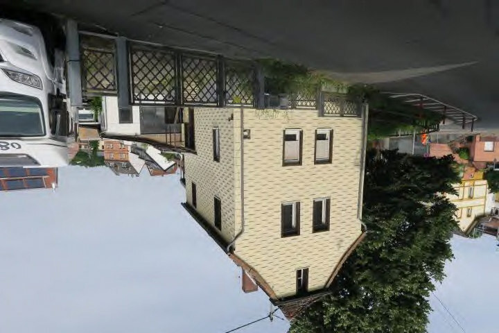 Wohn-/Geschäftshaus, Garage in Wiesbaden - Bild 1