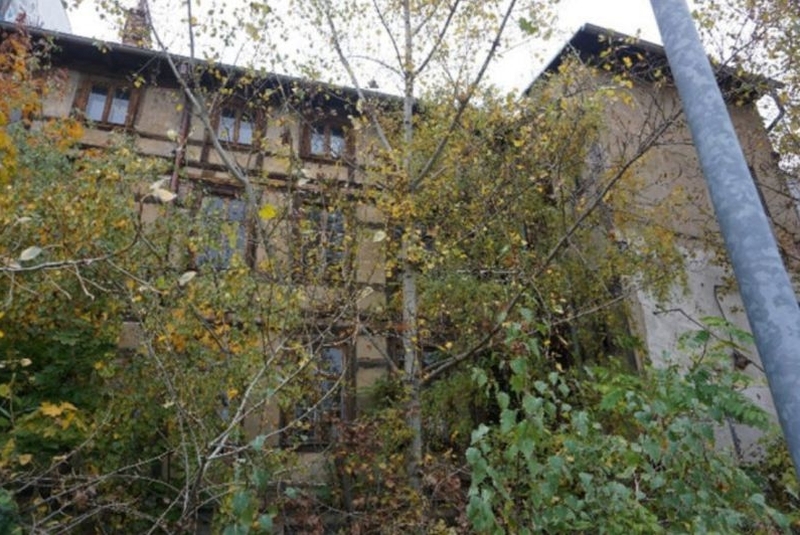 Mehrfamilienhaus (denkmalgeschützt, sanierungs-/modernisierungsbedürftig) in Magdeburg - Bild 2